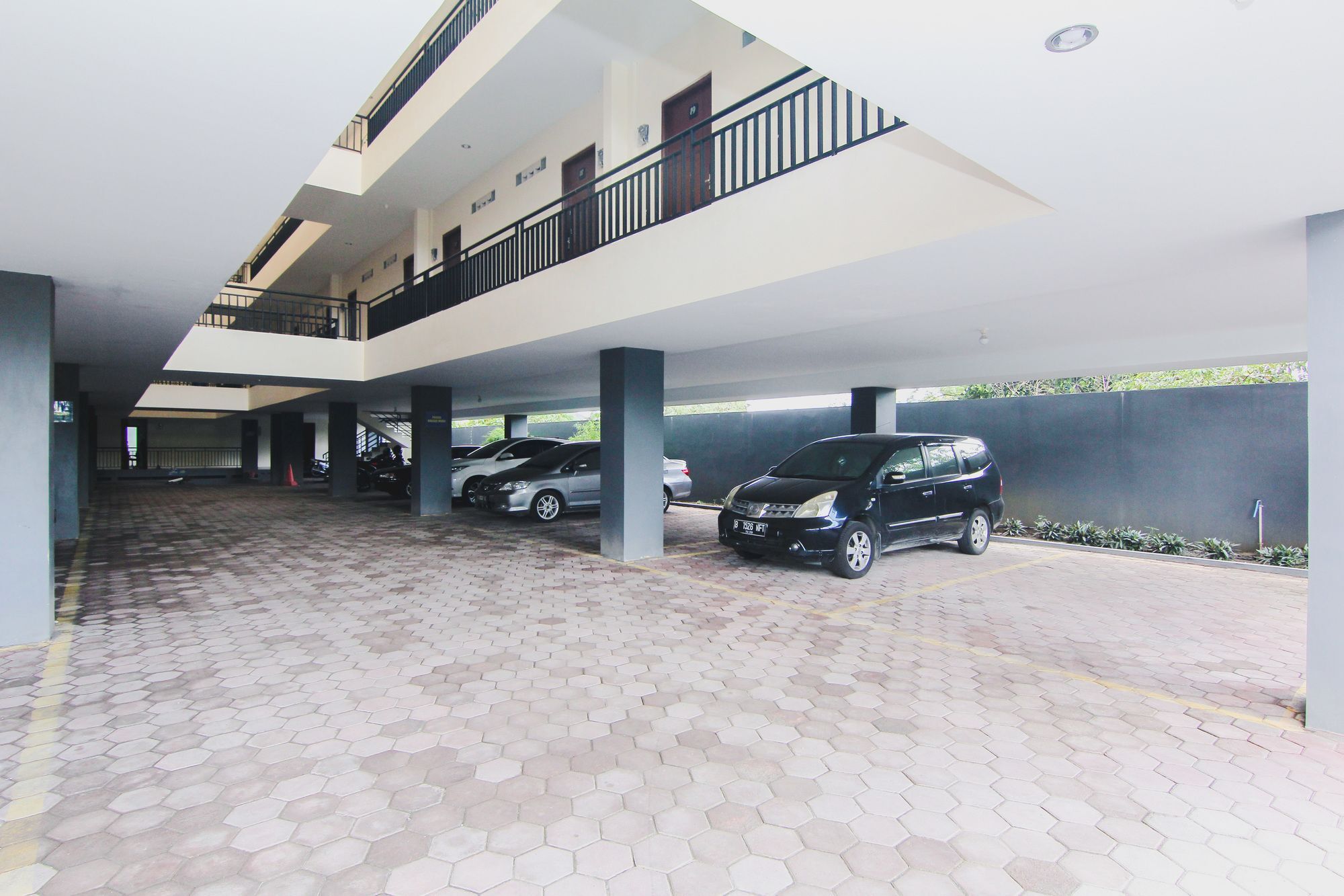 D'Paragon Seturan 4 Maguwo Exterior foto